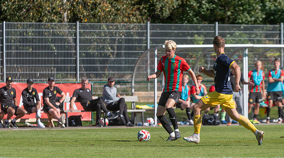 Match i Ettan Södra Mellan Torslanda IK och Torns IF