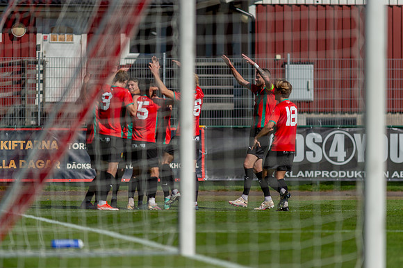 Match i Ettan Södra Mellan Torslanda IK och Torns IF