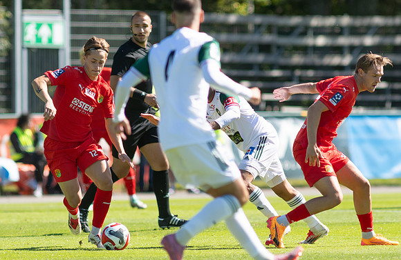Match i Ettan Södra Mellan Torslanda IK och Skövde AIK