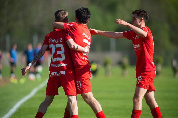 Match i Ettan Södra Mellan Torslanda IK och Arianda FC