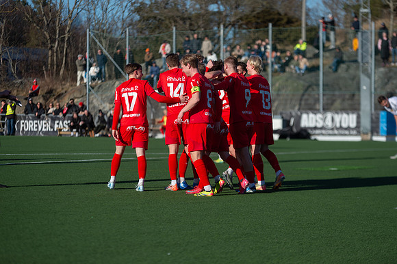 Match i Ettan Södra Mellan Torslanda IK och Oskarshamns AIK