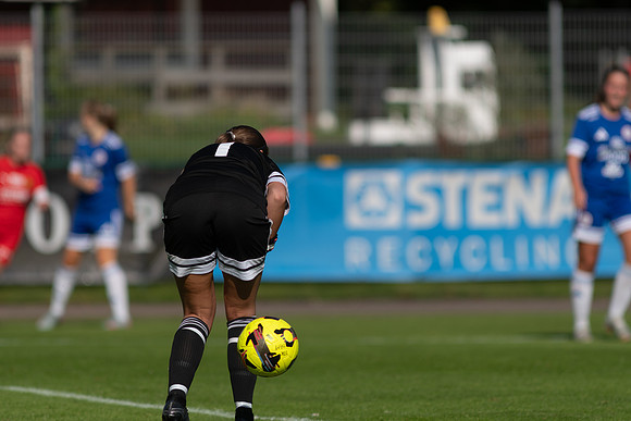Match i Div 3 Damer Mellan Torslanda IK och Hovås Billdal IF