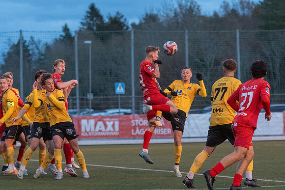 Match i Ettan Södra Mellan Torslanda IK och Lunds BK