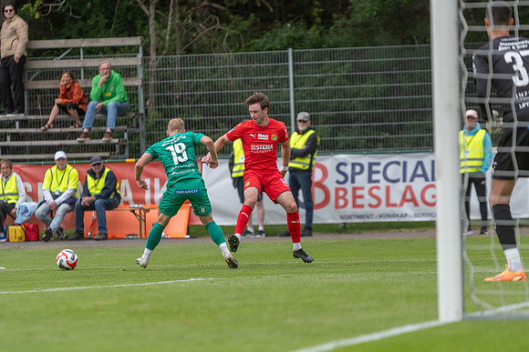 Match i Ettan Södra Mellan Torslanda IK och Ljungskile SK