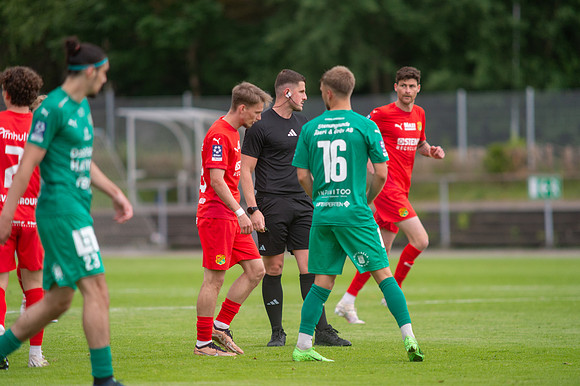 Match i Ettan Södra Mellan Torslanda IK och Ljungskile SK