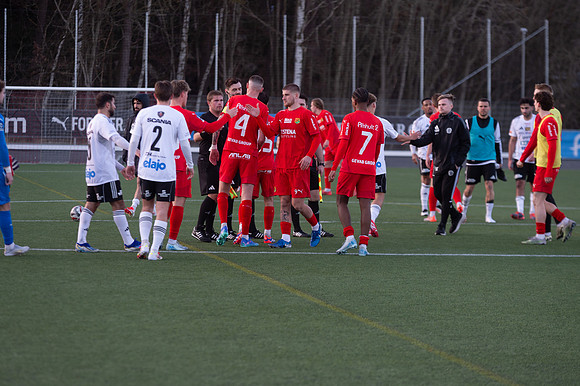 Match i Ettan Södra Mellan Torslanda IK och Oskarshamns AIK