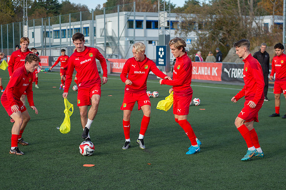 Match i Ettan Södra Mellan Torslanda IK och Oskarshamns AIK