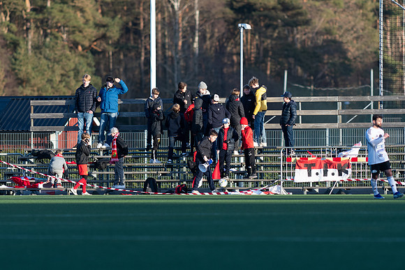 Match i Ettan Södra Mellan Torslanda IK och Oskarshamns AIK