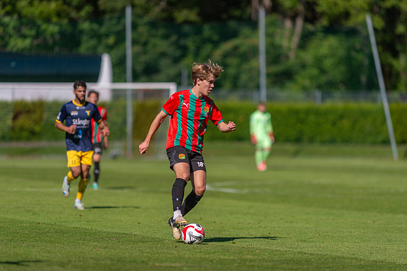 Match i Ettan Södra Mellan Torslanda IK och Torns IF